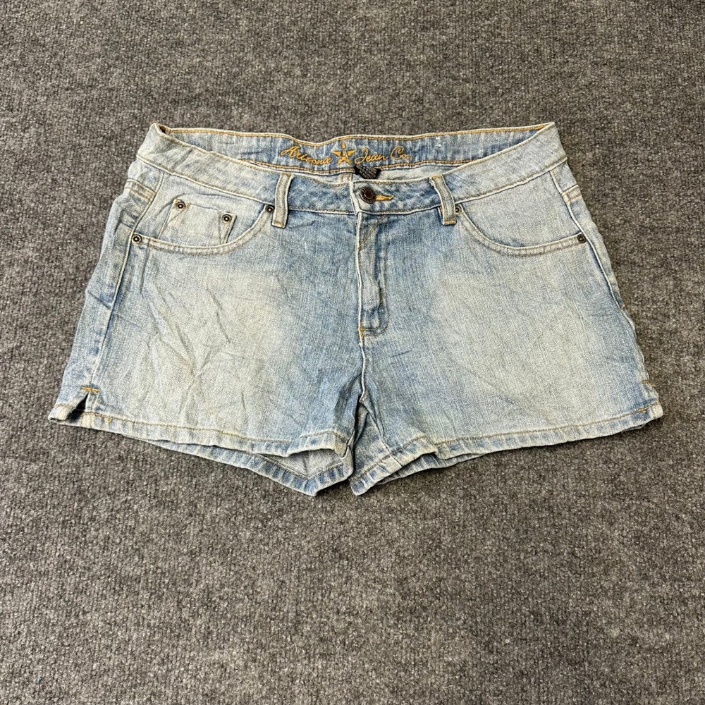 Arizona Jean Co Denim Shorts Womens Size 9 Light Wash Low Rise Cotton Casual